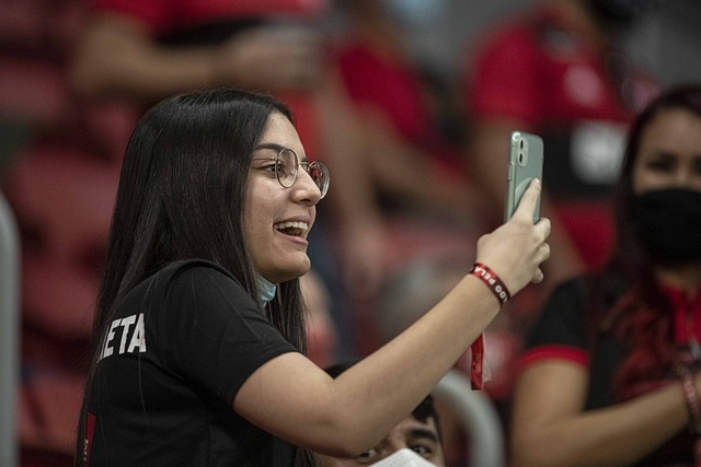 期的刺激效 期的刺激效