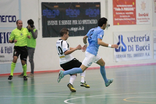 一位專注的 一位專注的